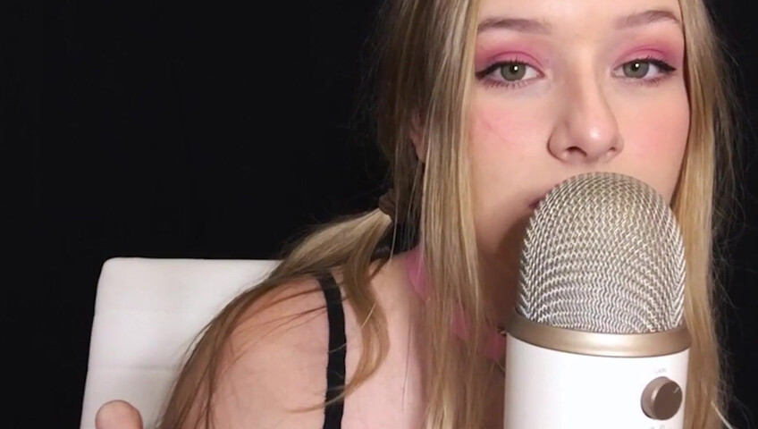 Diddly ASMR - NSFW ASMR - Body Worship