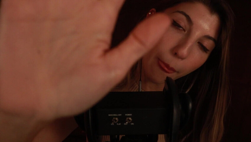ASMR FrivolousFox - ASMR Hypnotic Licking