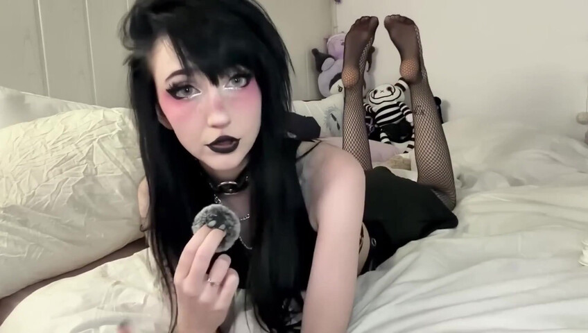 NanaNightray - 10 December 2025 - Yandere Girlfriend Needs Attention