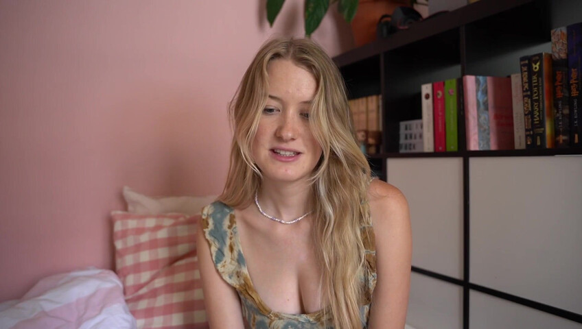 Emily ASMR - Loving Moments With Your Girlfriend