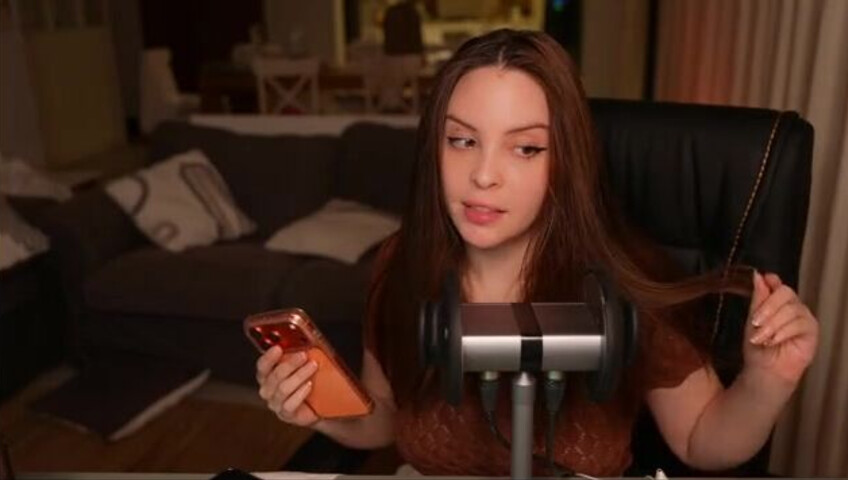 Moona ASMR - 7 December 2025 - Fansly Stream