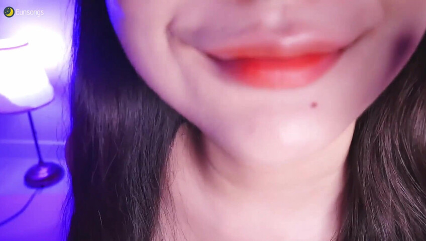 Eunsongs ASMR - Kissing
