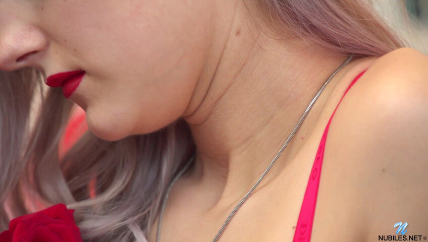 Eva Elfie - Be Mine