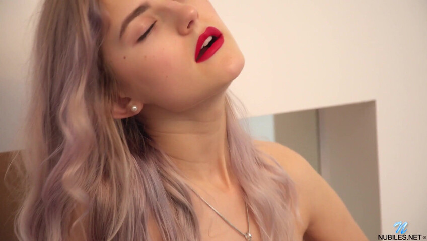 Eva Elfie - Be Mine