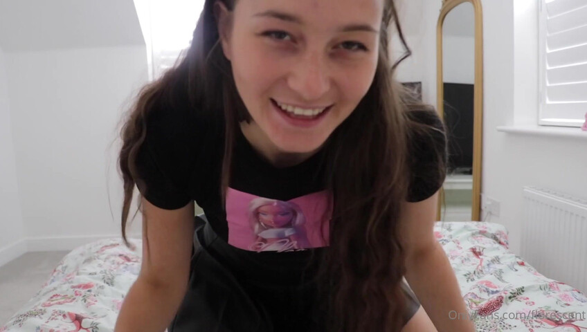 Florescent ASMR - 12 October 2023 - Sister Roleplay BFF Takes Virginity