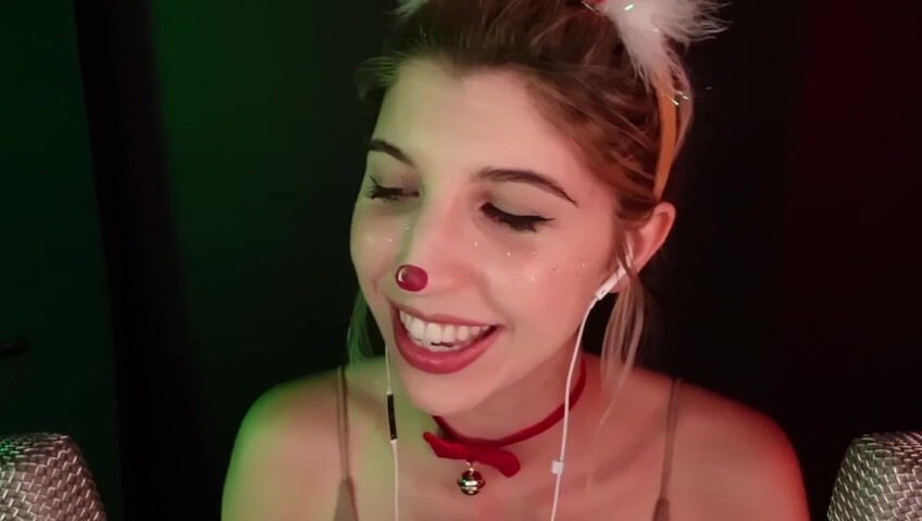 FrivolousFox ASMR - Rudolph’s Stuck in Your Screen