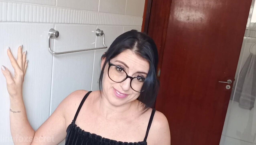 Loreena Fox – Step-Mommy's Good Boy