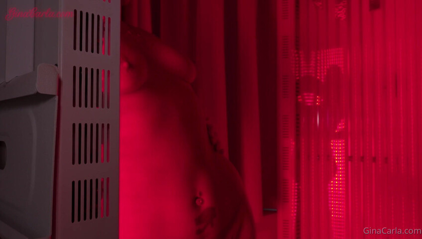Gina Carla - 23 November 2024 - Red Light Panel ASMR