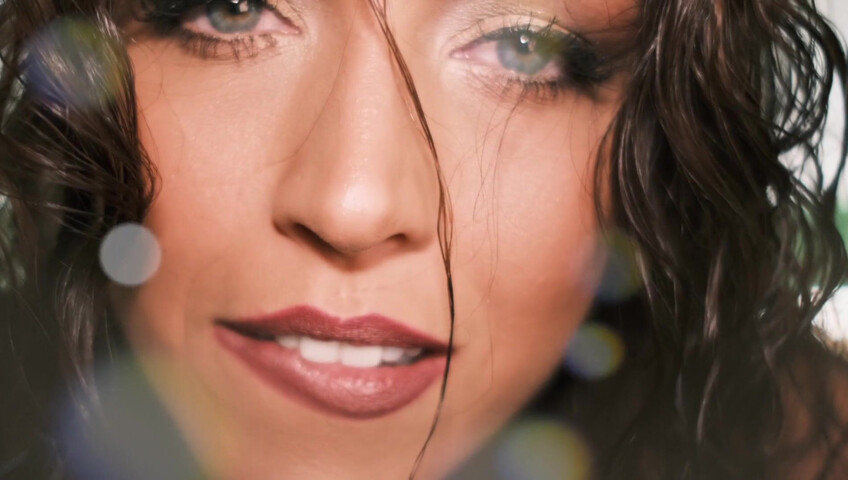 Gina Carla ASMR - Primo piano estremo - Esclusiva premium