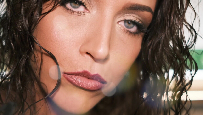 Gina Carla ASMR - Primo piano estremo - Esclusiva premium