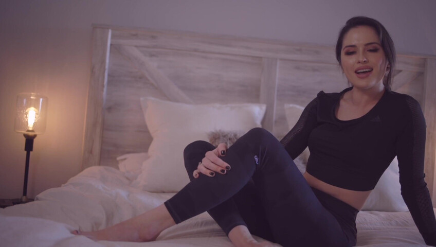 Goddess Alessa - Eat it for StepMommy