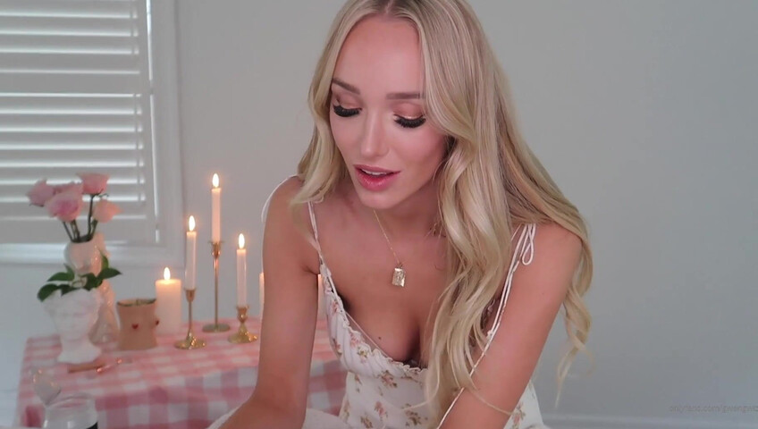 Gwen Gwiz - ASMR - Oil Massage and BJ