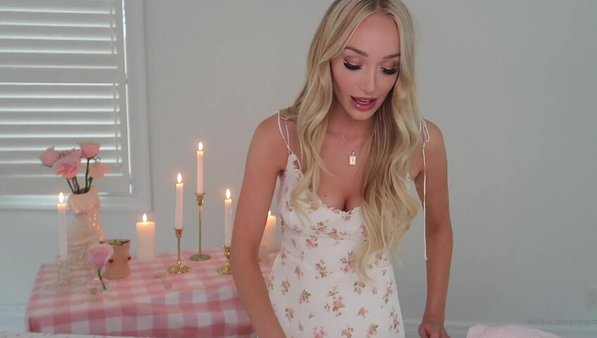 Gwen Gwiz - ASMR - Oil Massage and BJ