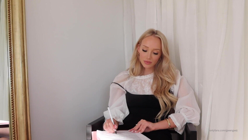 Gwen Gwiz ASMR - The Sperm Clinic