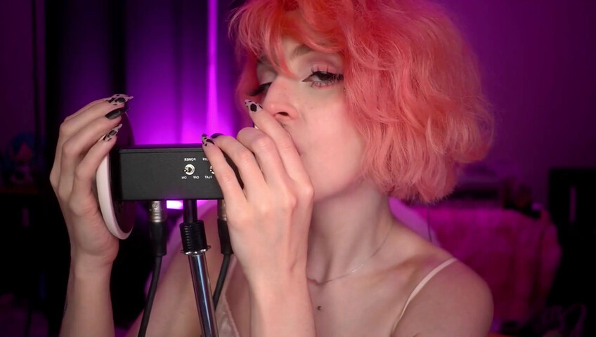 Mewlies ASMR - Ear & Brain Scratching Tingles