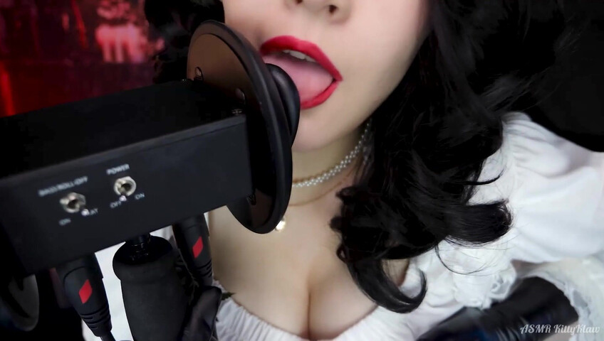 ASMR Kitty Klaw - Lady Dimitrescu Licking & Mouth sounds