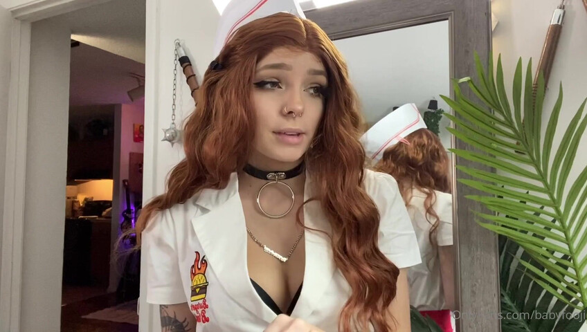 BabyFooji - Waitress Roleplay