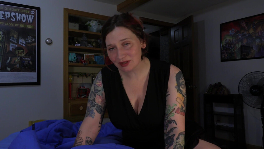 Bettie Bondage - Mom's Truth About the School Trip