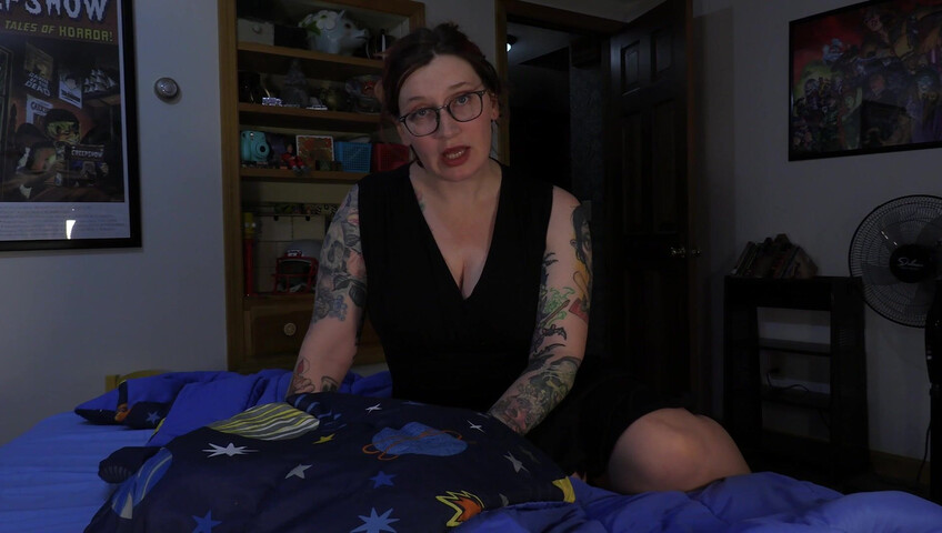 Bettie Bondage - Mom's Truth About the School Trip