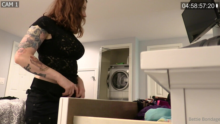 Bettie Bondage - Mommy Roleplay