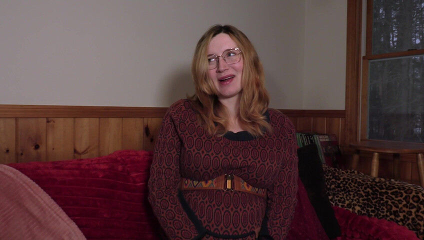 Bettie Bondage - Naive MILF Tricked During Valentine's Photoshoot