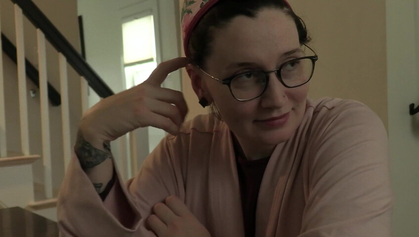Bettie Bondage - Staying with Mom