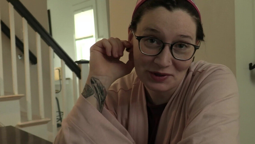 Bettie Bondage - Staying with Mom