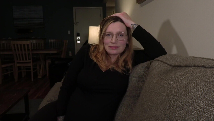 Bettie Bondage – Small Penis Lessons With Mom
