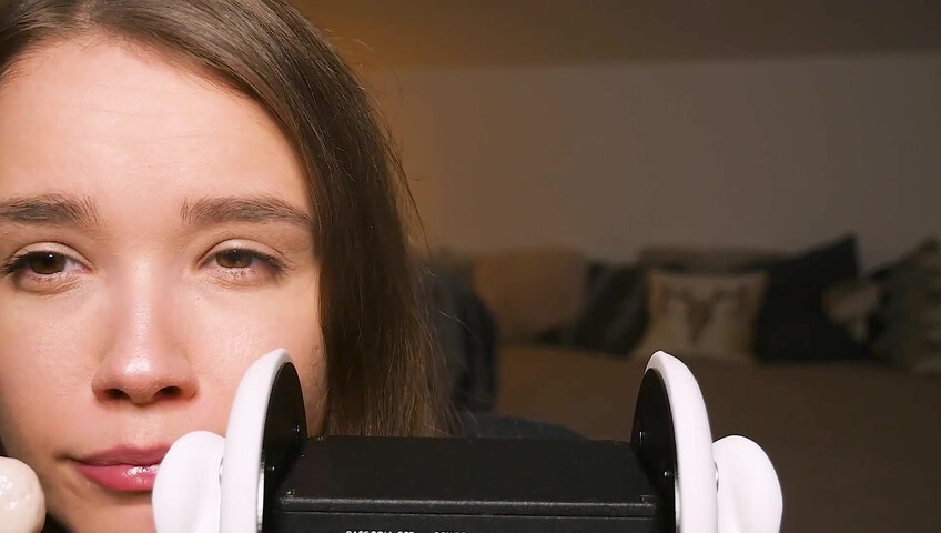 Bunny Marthy ASMR - Sucking Dick