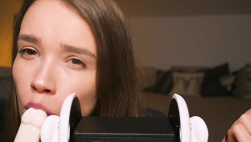 Bunny Marthy ASMR - Sucking Dick