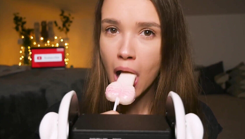 Bunny Marthy ASMR - Sucking Dick