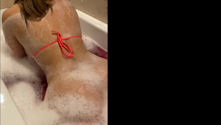 Christina Khalil - 28 April 2021 - Hot Bath