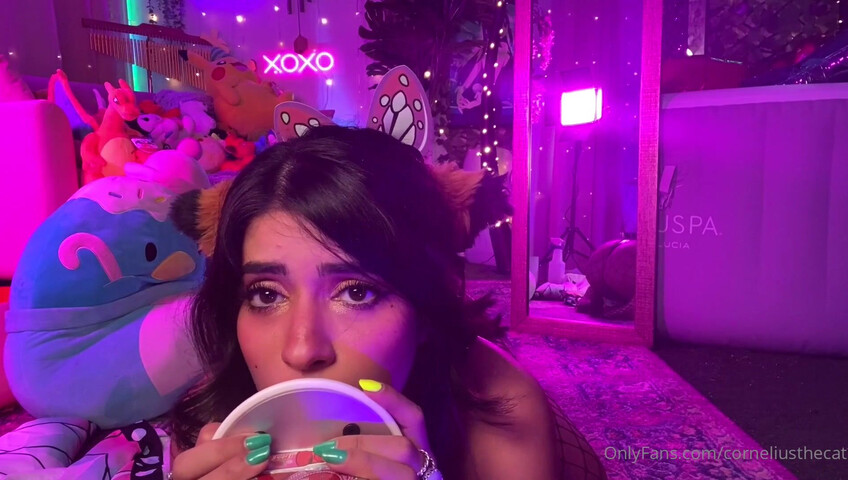 Corneliusthecat ASMR - Oil Ass Massage