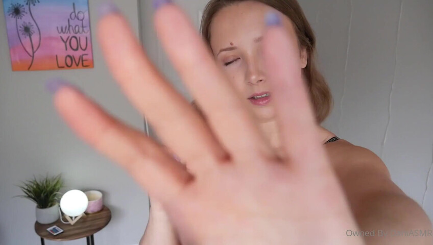 Dani ASMR – vs. Lingerie-Trigger
