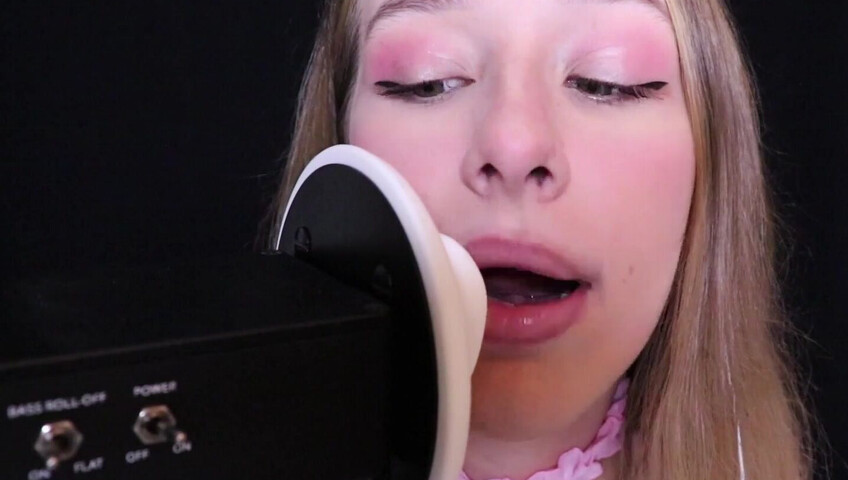 Diddly ASMR - 31 janvier 2021 - Manger l'oreille en se concentrant sur la bouche