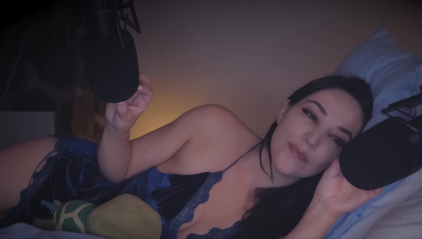 [ASMR] FALL ASLEEP NEXT TO YOUR WIFE (ramble + head massage)
