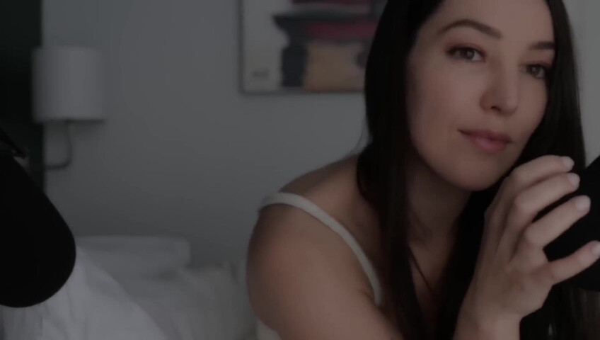 [ASMR] GIRLFRIEND DOESN'T LET YOU GO TO WORK