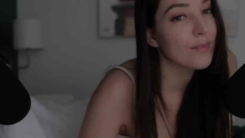 [ASMR] GIRLFRIEND DOESN'T LET YOU GO TO WORK