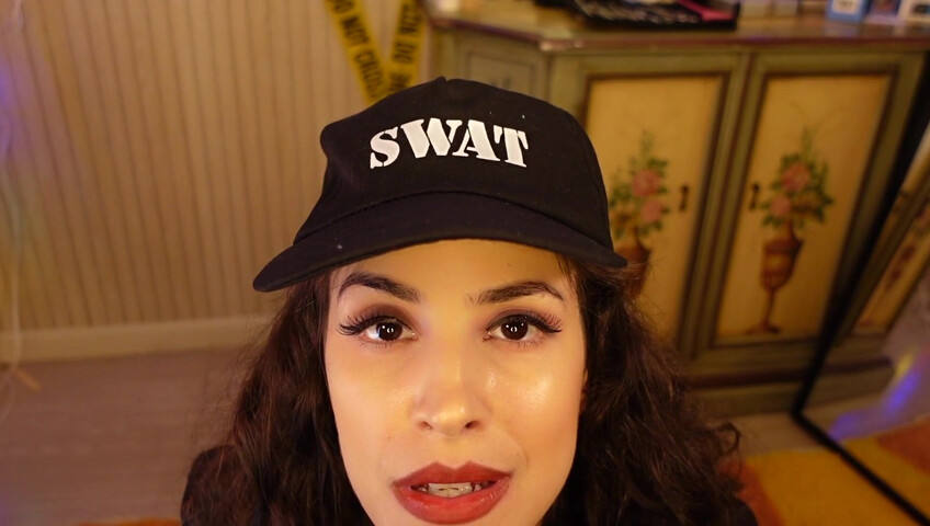 Irma la dolce ASMR - Swat Domme, parte 2