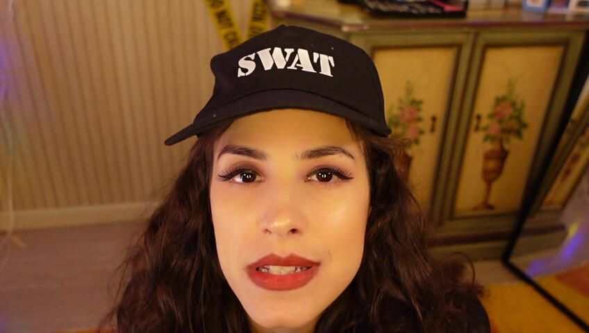 Irma la dolce ASMR - Swat Domme, parte 2