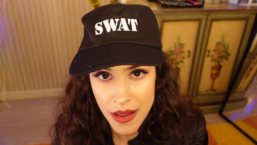 Irma la dolce ASMR - Swat Domme, parte 2
