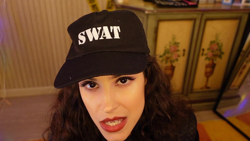Irma la dolce ASMR - Swat Domme, parte 2