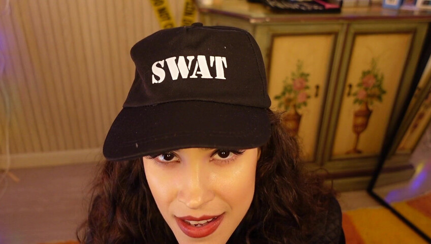 Irma la dolce ASMR - Swat Domme, parte 2