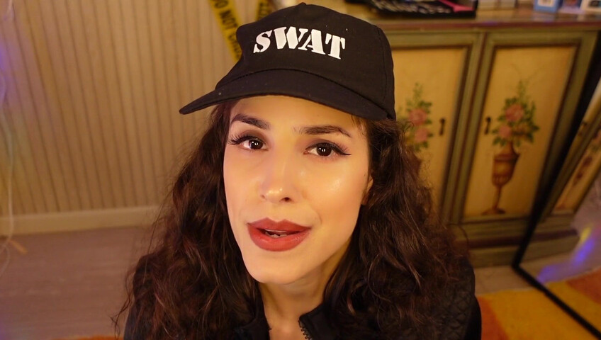 Irma la dolce ASMR - Swat Domme, parte 2