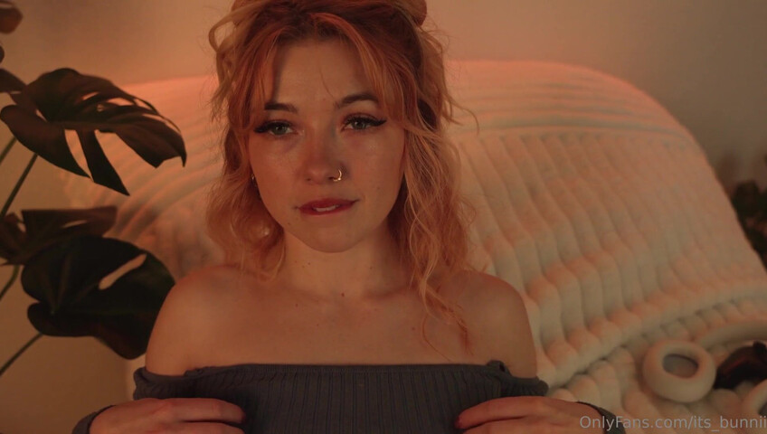 Its_bunnii – Gamer-Girl-ASMR