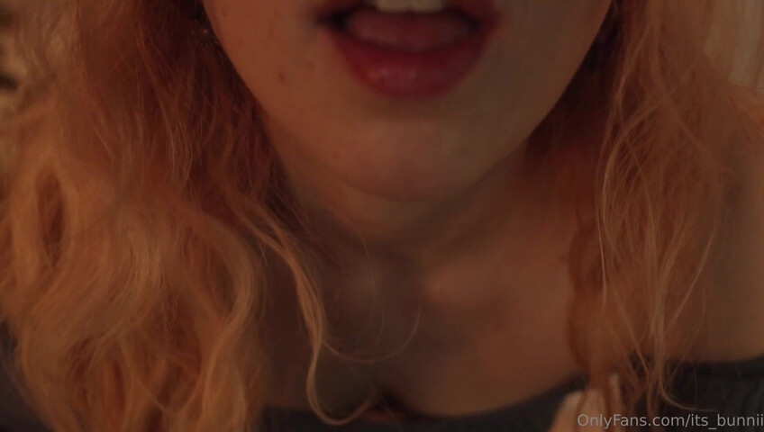 Its_bunnii – Gamer-Girl-ASMR