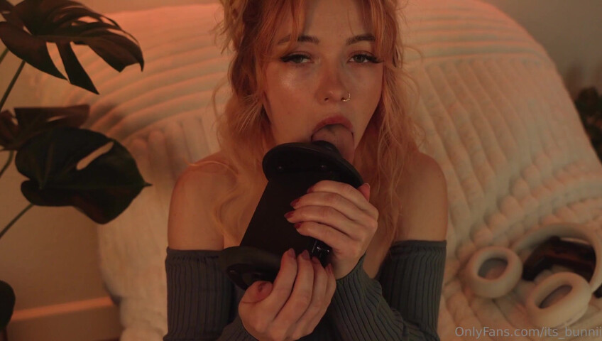 Its_bunnii – Gamer-Girl-ASMR