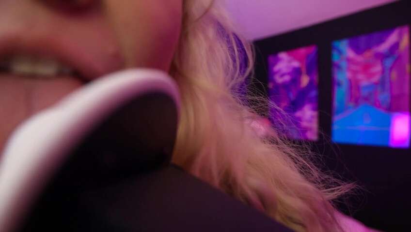 Rose ASMR - Your First Face Licking Spa Appointment
