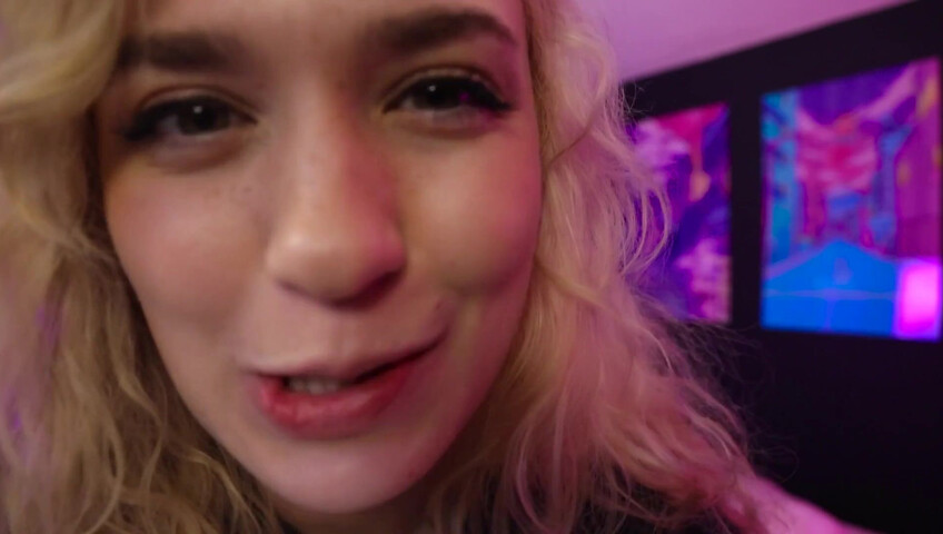 Rose ASMR - Your First Face Licking Spa Appointment
