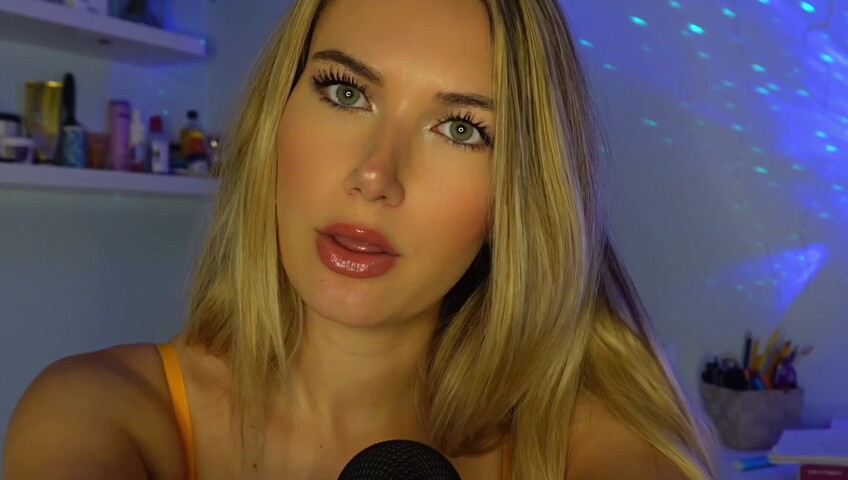 Sabrina Vaz ASMR - Doctor Roleplay